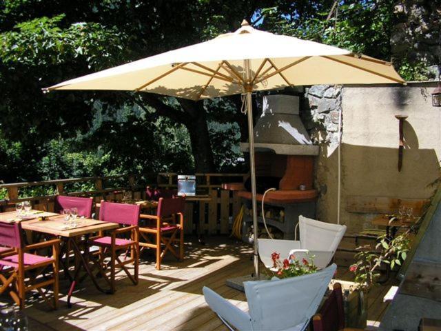 Hotel Des Alpes - Skiers & Bikers Lodge La Grave Buitenkant foto