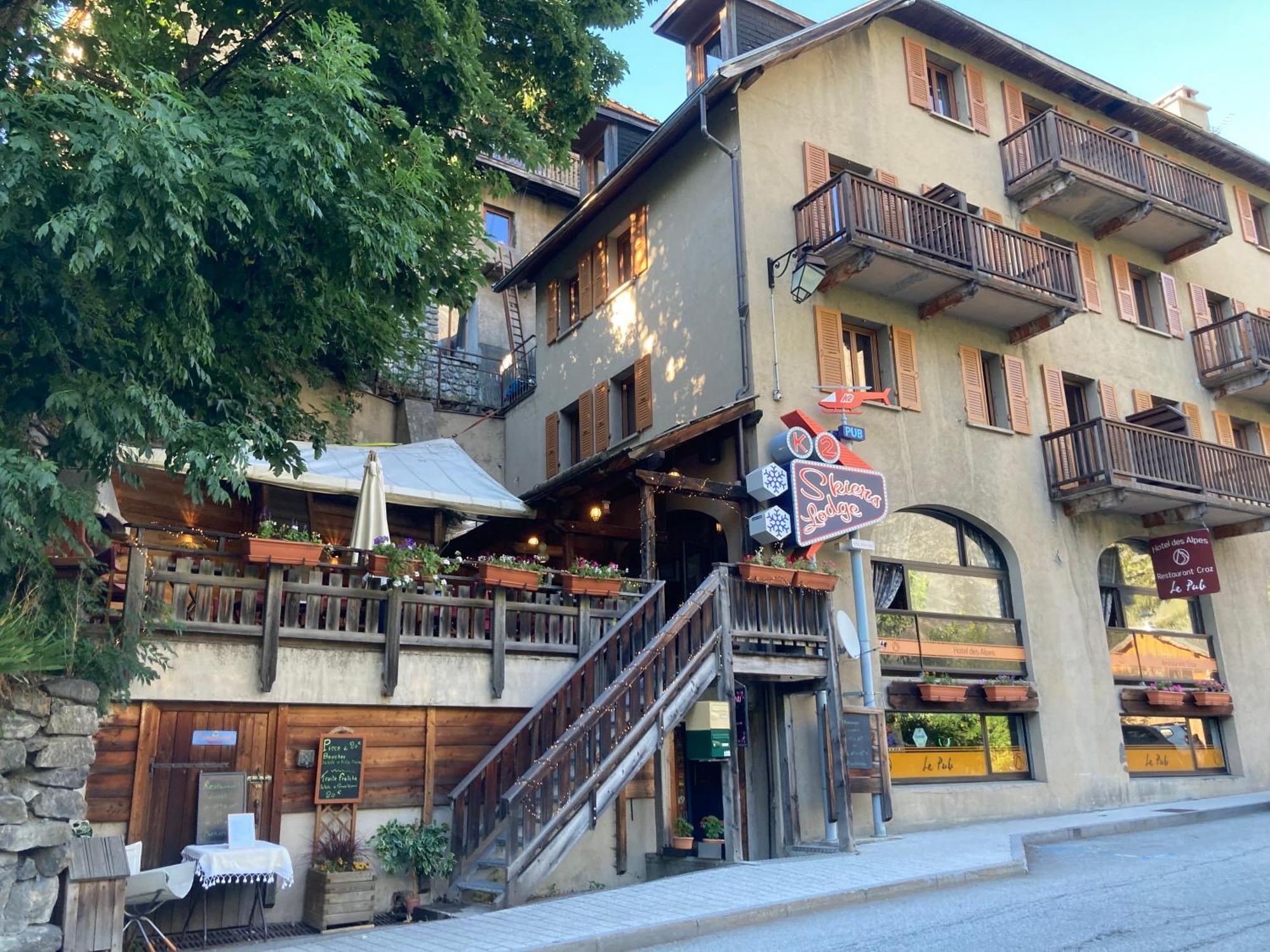 Hotel Des Alpes - Skiers & Bikers Lodge La Grave Buitenkant foto