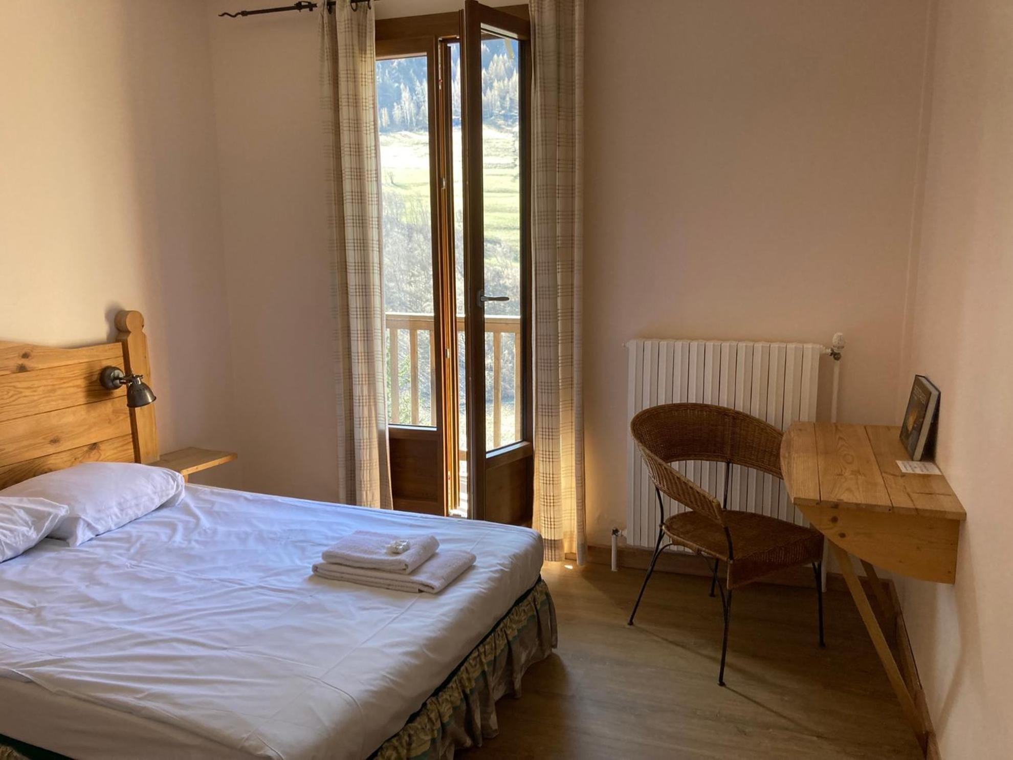 Hotel Des Alpes - Skiers & Bikers Lodge La Grave Buitenkant foto