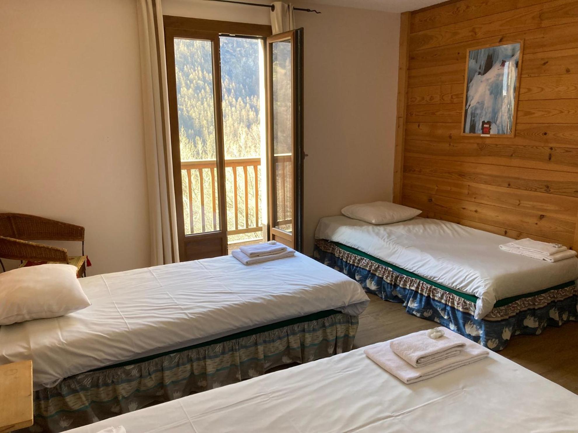 Hotel Des Alpes - Skiers & Bikers Lodge La Grave Buitenkant foto